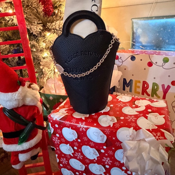 “Please Return To Tiffany & Co” Purse - Picture 4 of 5